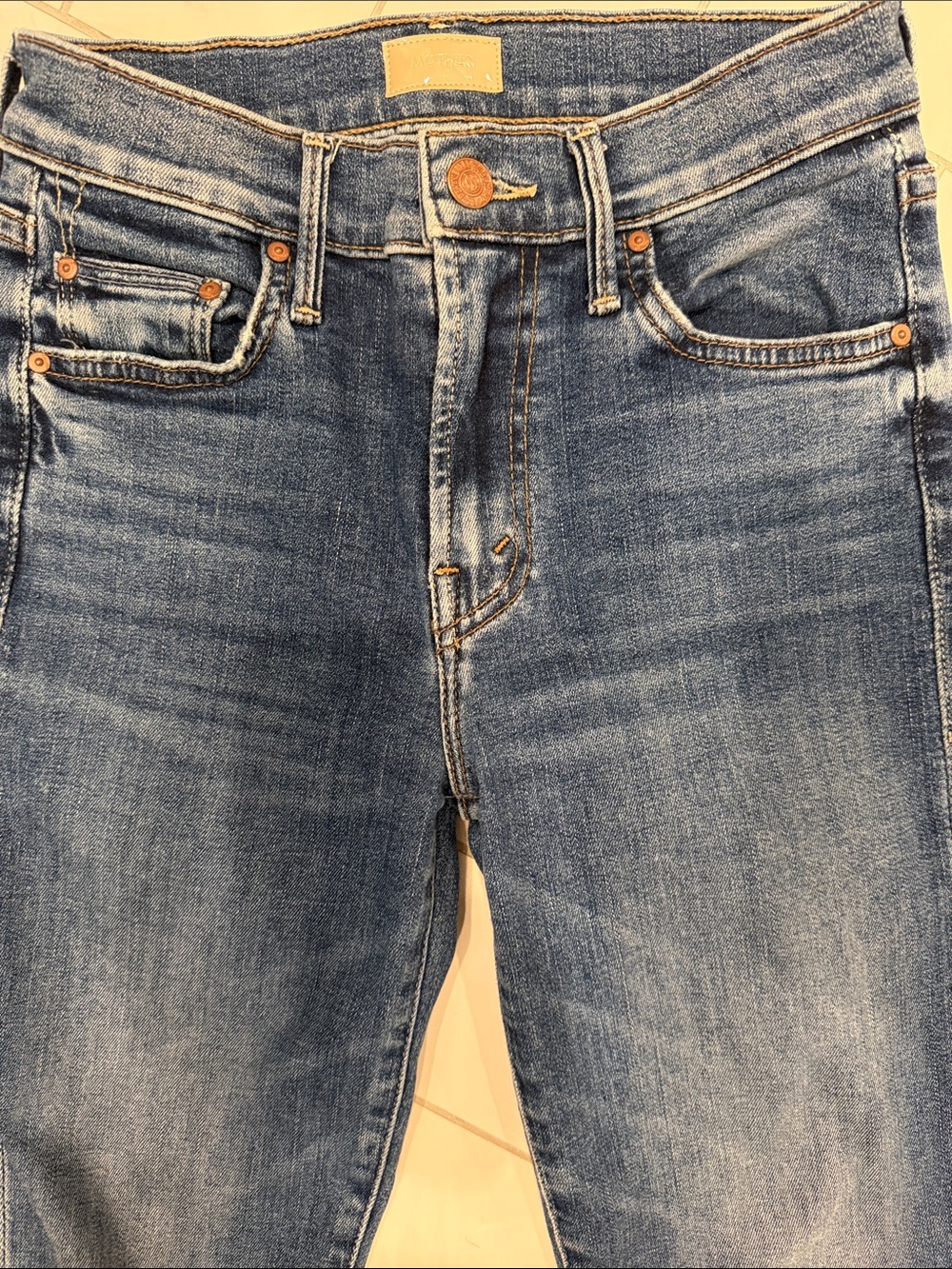 Mother The Outsider Sneak Women's Jeans - 24 Dark and Stormy night